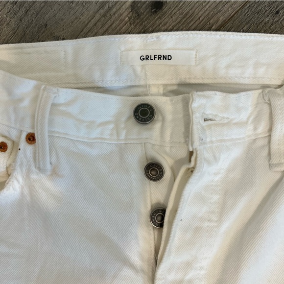 GRLFRND Tatum Button Fly Mid Rise Raw Hem White Denim Ankle Jeans- Size 26 - Picture 8 of 16